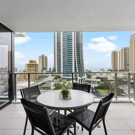 Circle On Cavill Surfers Paradise Mid Week Madness Deal - Q Stay 골드코스트 외부 사진