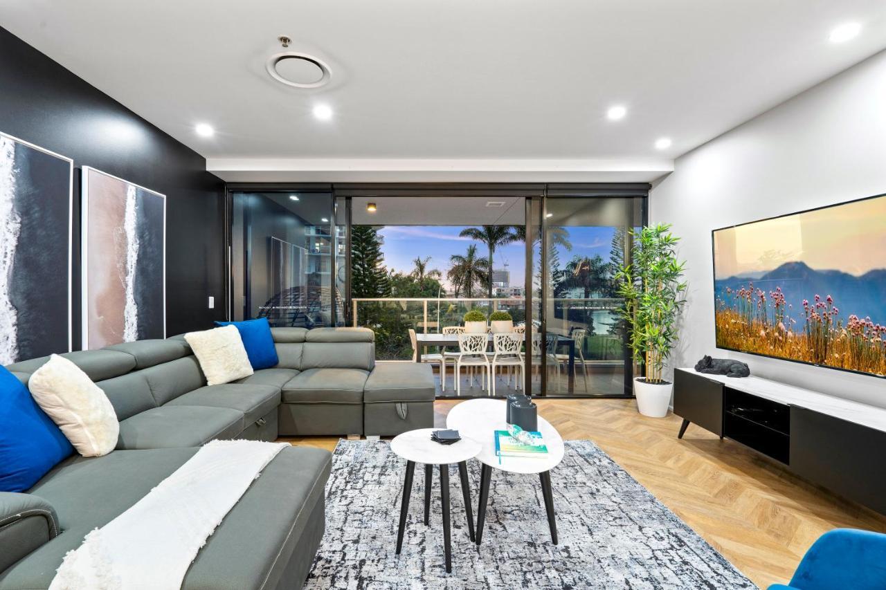 Circle On Cavill Surfers Paradise Mid Week Madness Deal - Q Stay 골드코스트 외부 사진