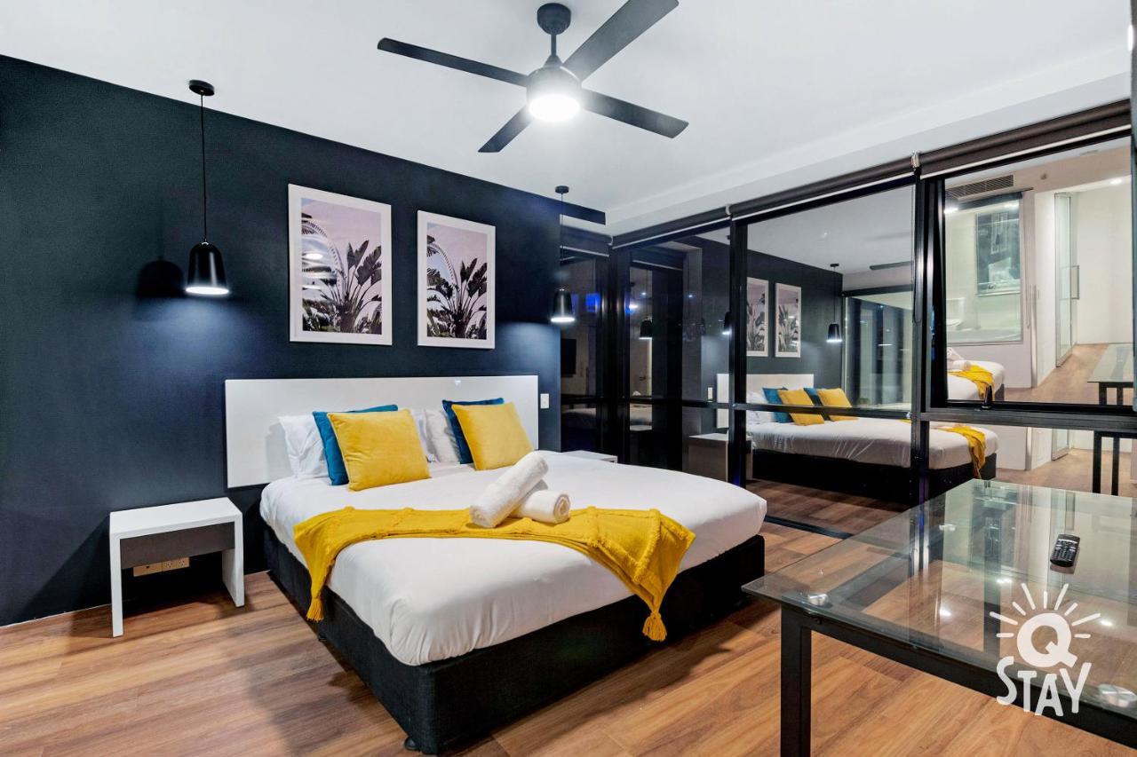 Circle On Cavill Surfers Paradise Mid Week Madness Deal - Q Stay 골드코스트 외부 사진