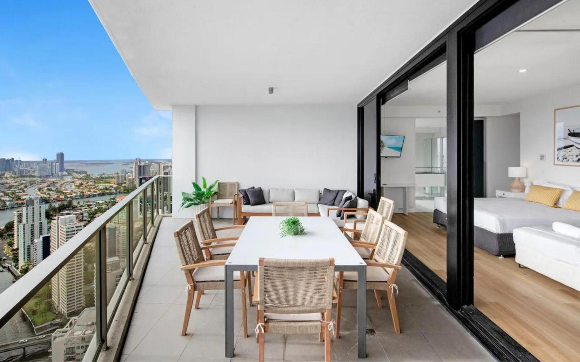 Circle On Cavill Surfers Paradise Mid Week Madness Deal - Q Stay 골드코스트 외부 사진