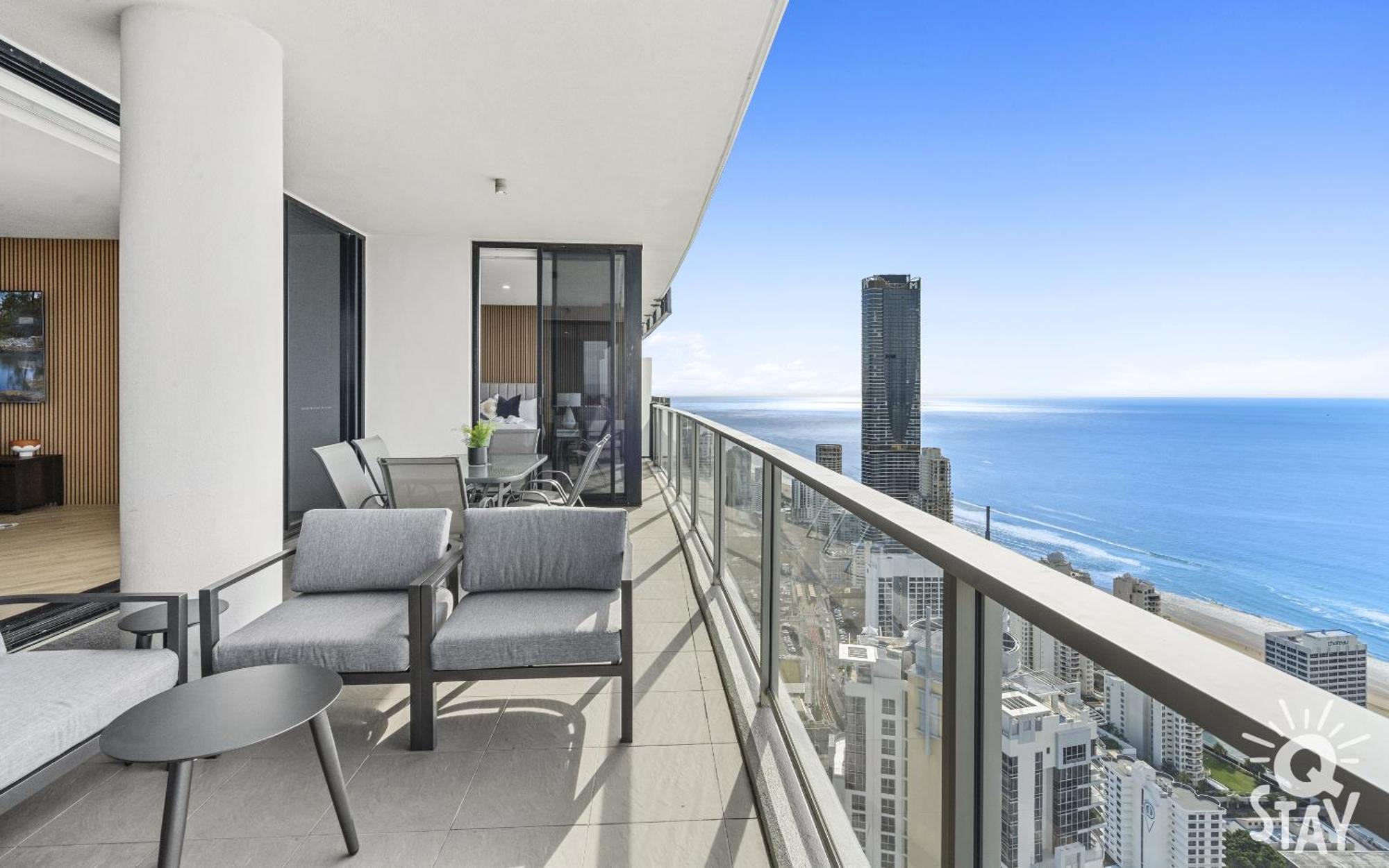 Circle On Cavill Surfers Paradise Mid Week Madness Deal - Q Stay 골드코스트 외부 사진