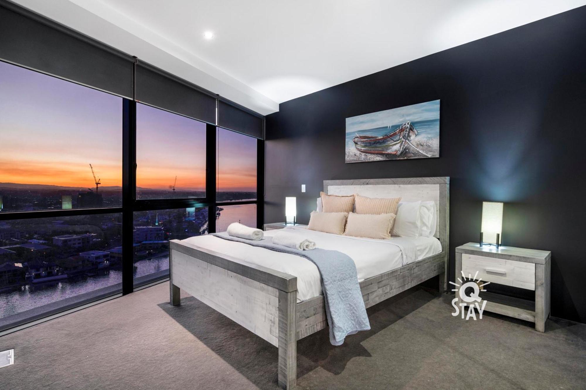 Circle On Cavill Surfers Paradise Mid Week Madness Deal - Q Stay 골드코스트 외부 사진